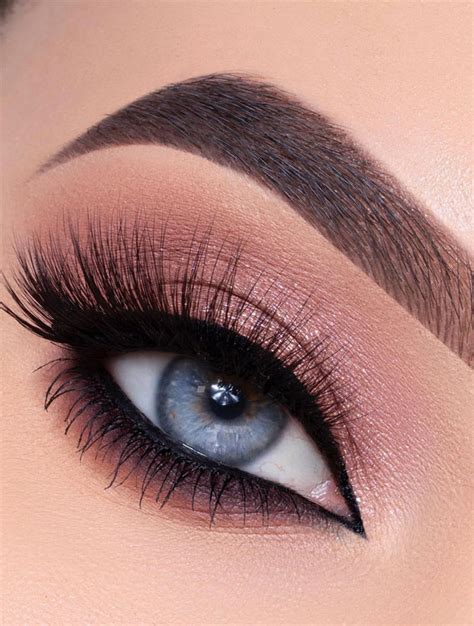 Step By Step Natural Eye Makeup For Blue Eyes