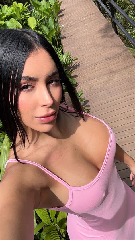 Dahyn | feeling elegant in this look what ocasión would you wear it for