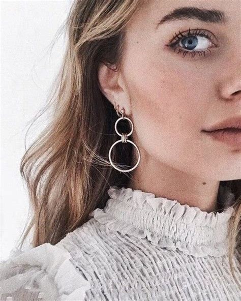 Вопрос дня: как выбрать идеальные серьги по форме лице | ELLEGIRL ...