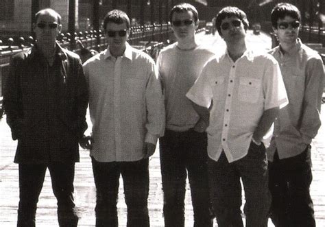 Фото группы Oasis - Oasis