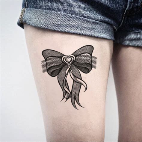 Sexy Bow Thigh Tattoos