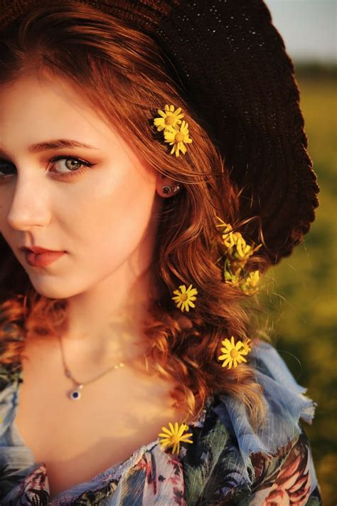 Фотосессия в шляпе | Фотосессия, Фотограф, Костры