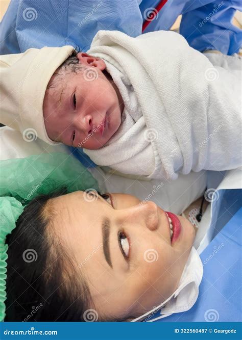 First Sight of Mother and Newborn Baby after the Cesarean Section in