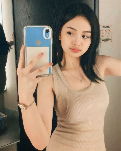 mitz chesca unofficial