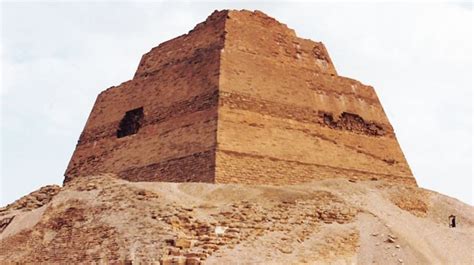 Day tour to El Fayoum Pyramids from cairo by EMO Tours | Bookmundi