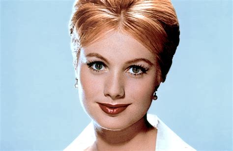 Shirley Jones' Height, Weight, and Body Measurements: An Icon's Allure