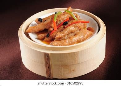 1,880 Chinese lobster dishes Images, Stock Photos & Vectors | Shutterstock