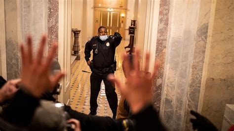 Capitol Police Officer Eugene Goodman gives 1st interview since Jan. 6 ...