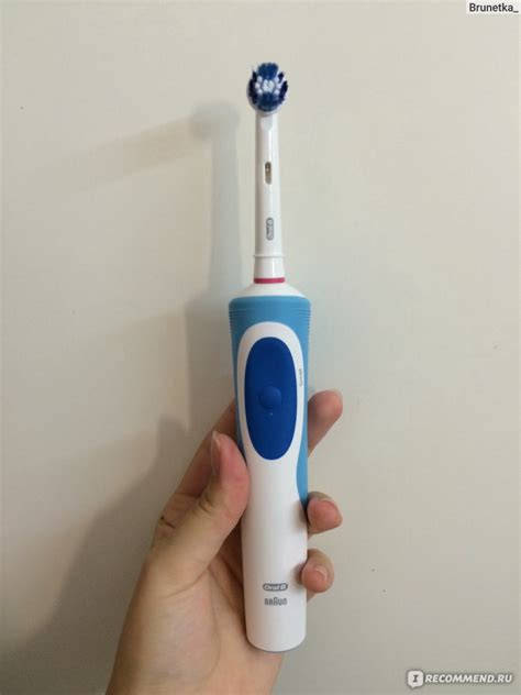 Электрическая зубная щетка Braun VITALITY D12.513S SenCl ...