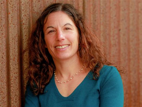 Embedded clinician rides along to help students facing mental health challenges | CU Boulder