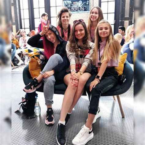 Pin by Настя on Катя Адушкина | Girl, Besties, Youtube