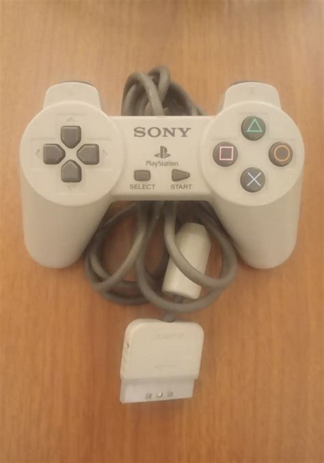 PlayStation / PS1 Original Controller, Video Gaming, Gaming Accessories ...