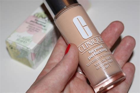 Clinique Beyond Perfecting Foundation & Concealer Review & Swatch ...