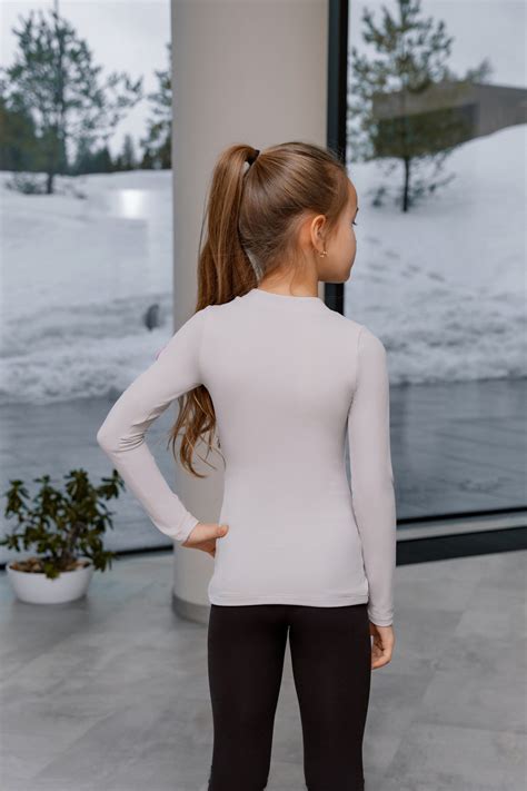 KISS AND CRY sportswear