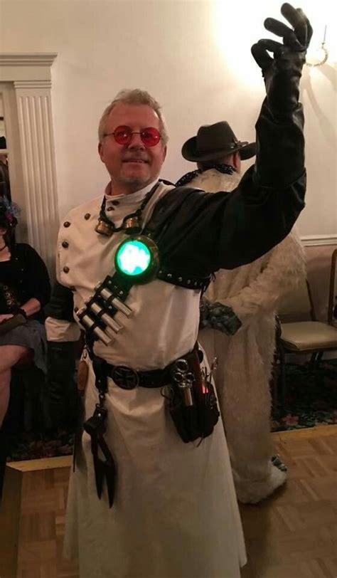 Pin by Colleen McGroarty on steampunk | Scientist costume, Mad ...