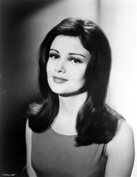 Pamela Tiffin: Hollywood's Golden Girl of the '60s through Fabulous Photos