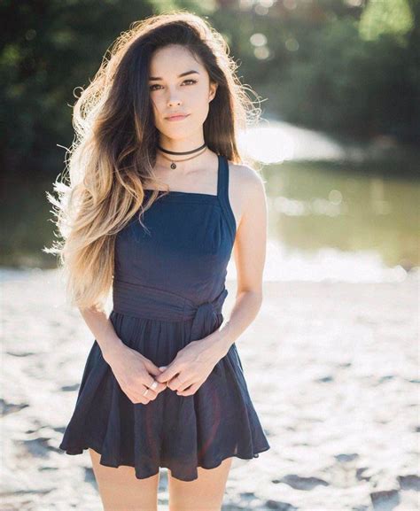 Valkyrae Social Wiki - Social Bluebook
