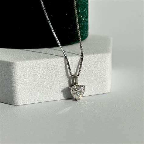 Valentina Heart Necklace – Pristine Paradigm