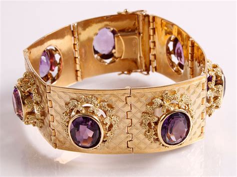 2023/07/27 Jewellery, antiques and art (174 items) - Dorotheum