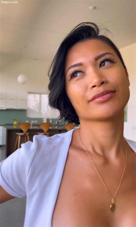 Nude Chanel Uzi photos- revel in her alluring presence