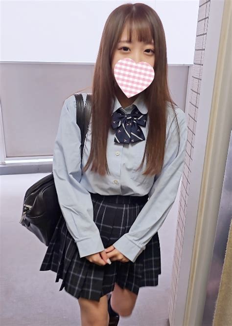 素人マニアック投稿動画 : あの妹の未公開エレベーター美マン食い込みパンチラ ねんいち52