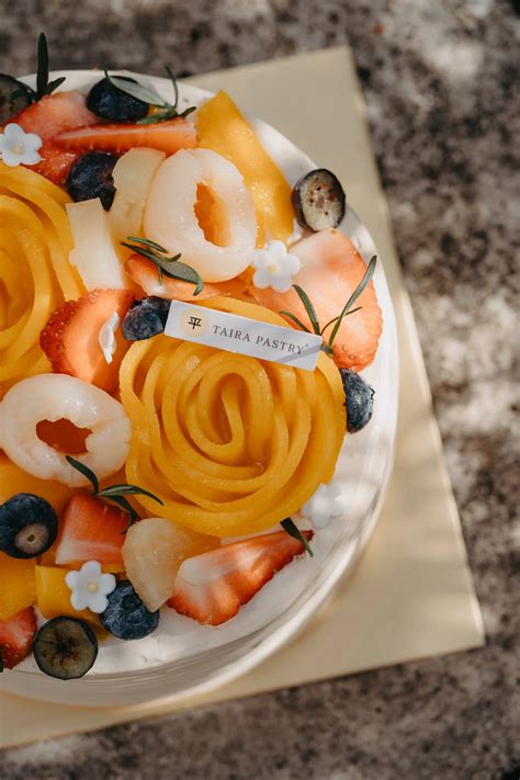 Earl Grey Fruit Cake – Taira Pastry