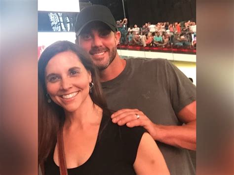 How far would a wife go to keep $2M Ponzi scheme a secret? - ABC News