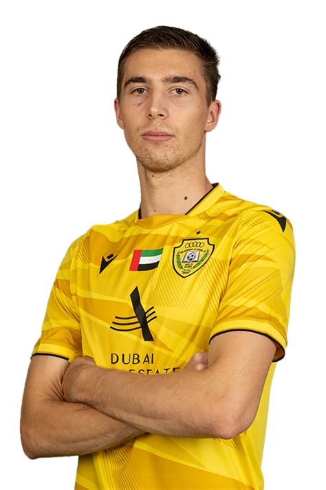 Vasiljevic on the top with Al Wasl FC - GDM Sport