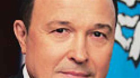 Mayors Promote Their Regions' Advantages