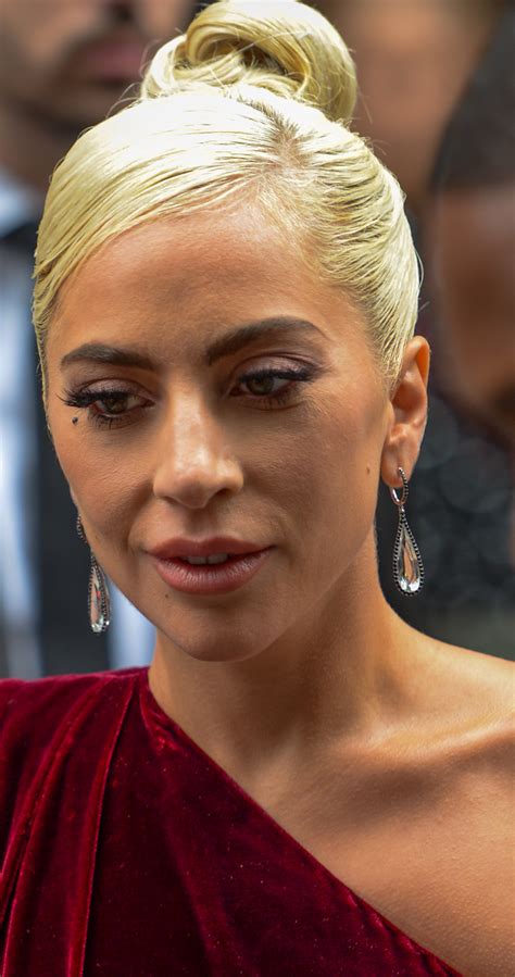 Frases de Lady Gaga (94 citações) | Citações e frases famosas