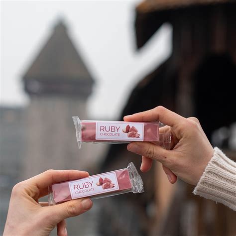 Ruby Ruby Ruby Ruby | Milchschokolade, Schweizer schokolade, Kakaobohne