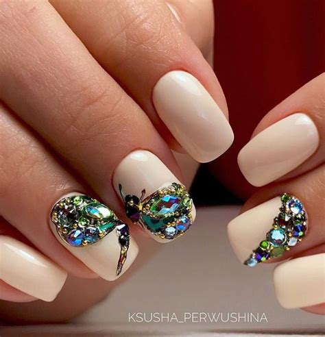 Маникюр стрекоза: 30+ эксклюзивных и красивых идей