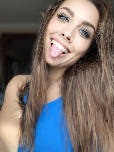 TW Pornstars - 1 foto. Luxury Girl 🔥OF🔥. Twitter. How are you guys