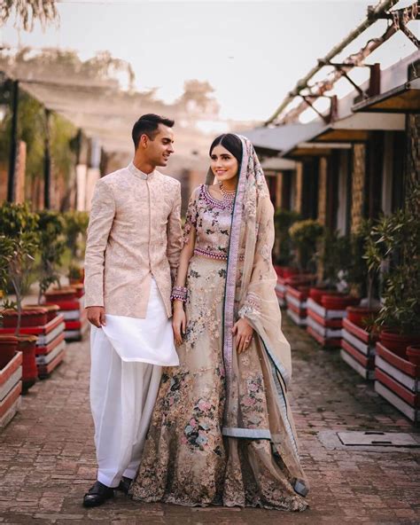 Pakistani Wedding Romantic Couple