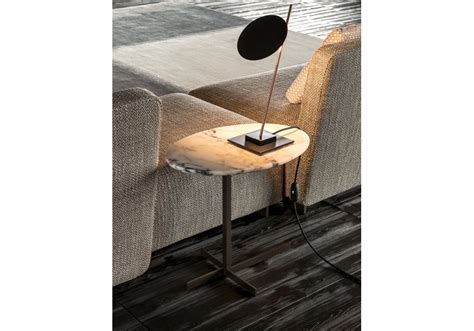 Joy Jut Out Side Table Minotti - Milia Shop