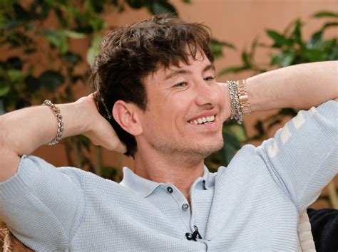 how to pronounce barry keoghan