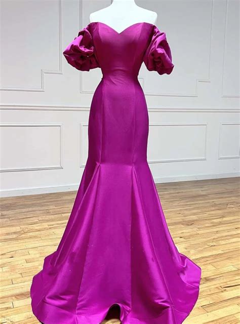 Black Ball Goen Satin Strapless Puff Sleeve Prom Dress