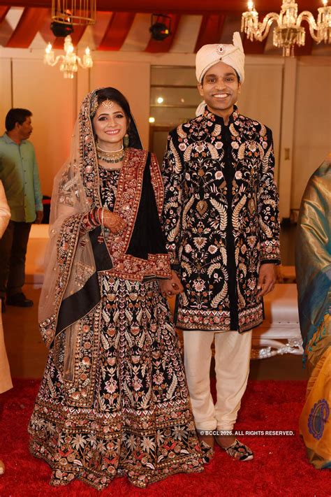 muzammil khan  hamna mariyams grand wedding reception  etimes