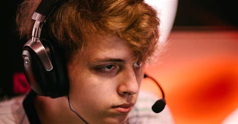 Nightfall Reveals Reason Behind Playing Offlane for BetBoom Team