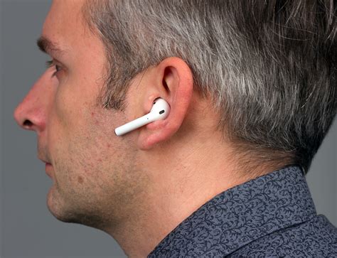 Беспроводные наушники Apple AirPods: