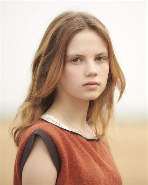 Isla Johnston | Age, Movies, Instagram, Age, Net Worth 2022