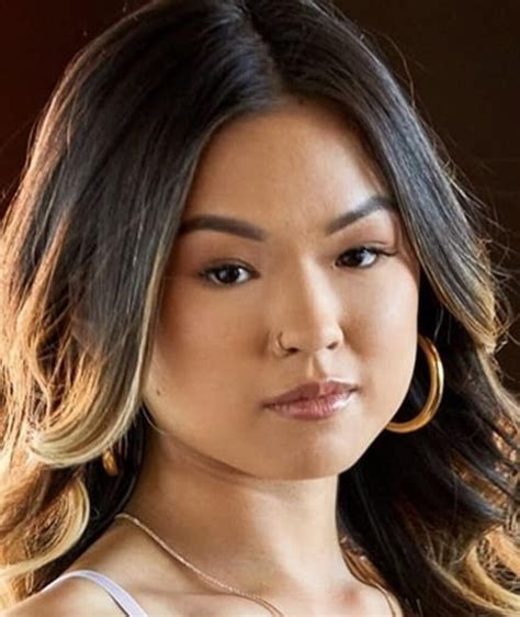 Lulu Chu – Movies, Bio and Lists on MUBI