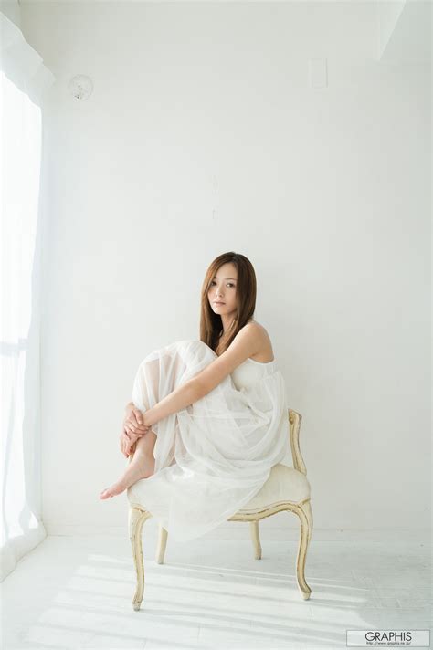 Aino Kishi กับแฟชั้นเซ็ต อำลาวงการ AV (3G Warning)