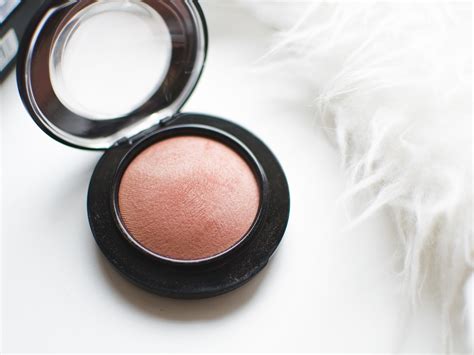 MAC Warm Soul | ROSE AND VANILLA
