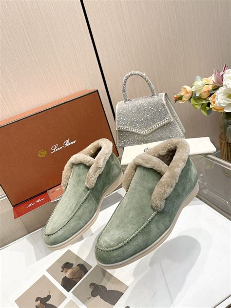 Лоферы Loro Piana - купить с доставкой по выгодным ценам в интернет ...