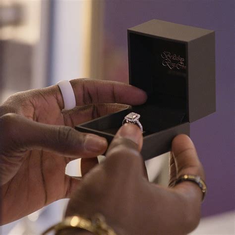 who pays for the rings on love is blind 10