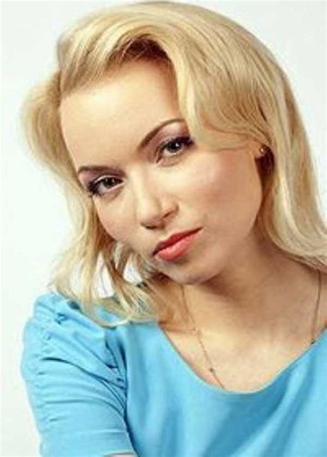 Актриса анастасия гулимова биография и личная жизнь фото