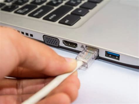 Как настроить интернет на ноутбуке: Wi-Fi и проводное подключение