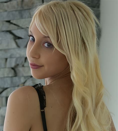 Kimber Delice (Actress) Age, Videos, Photos, Biography, Boyfriend, Wiki