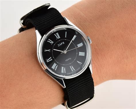 TIME CAPSULE: ZARIA soviet mechanical watch with quartz movement – new ...